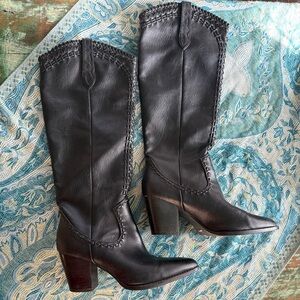 Black Billini Boots!